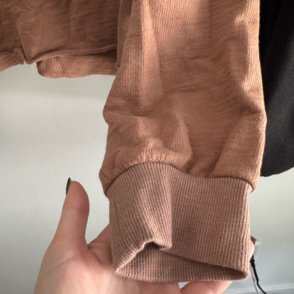 Universal Threads Sweater (XXL) - Picture 3 of 3
